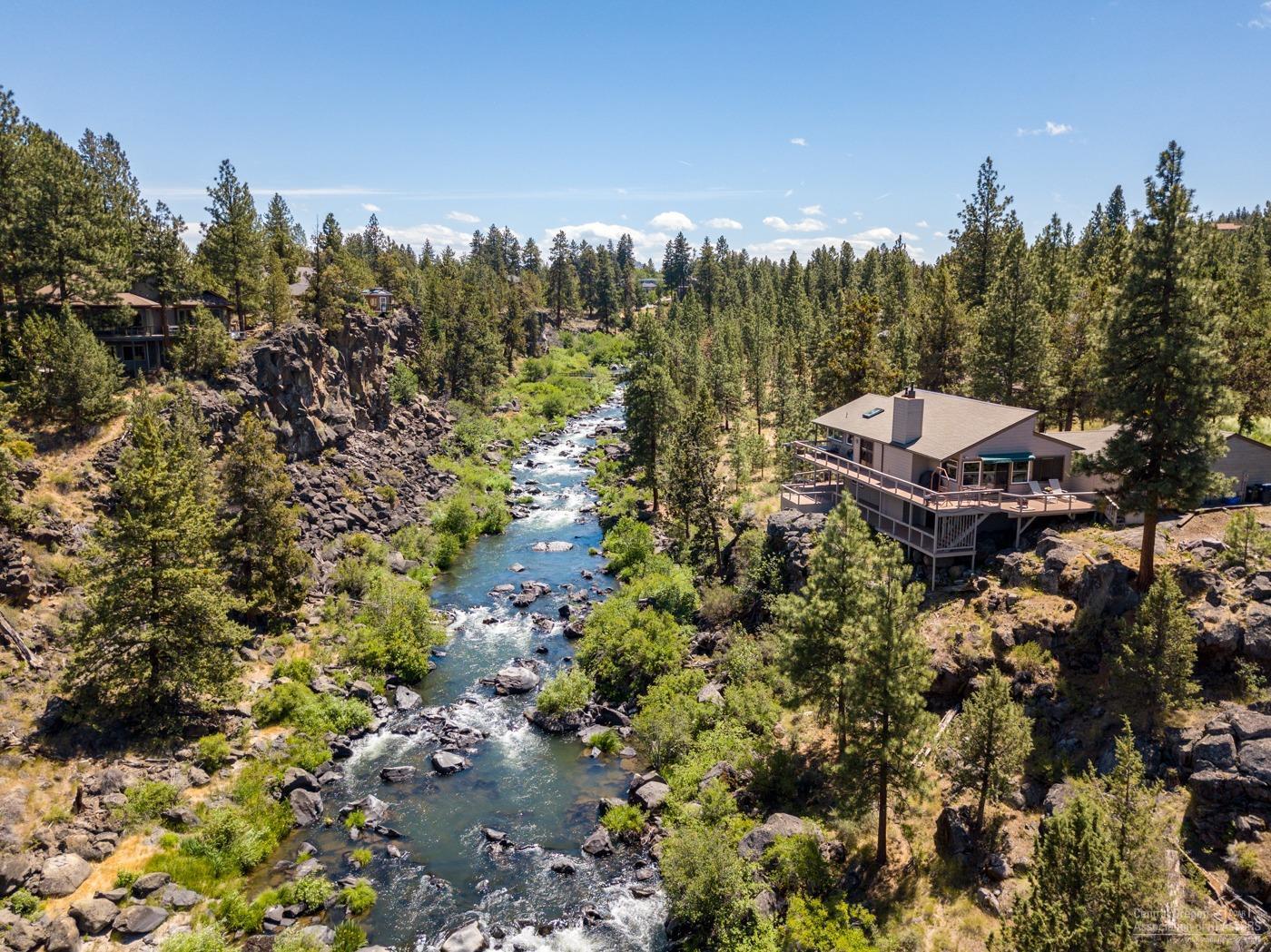 690 Northwest Broken Arrow Road Bend, OR 97703 - Photo 3 of 25 Additional Photo