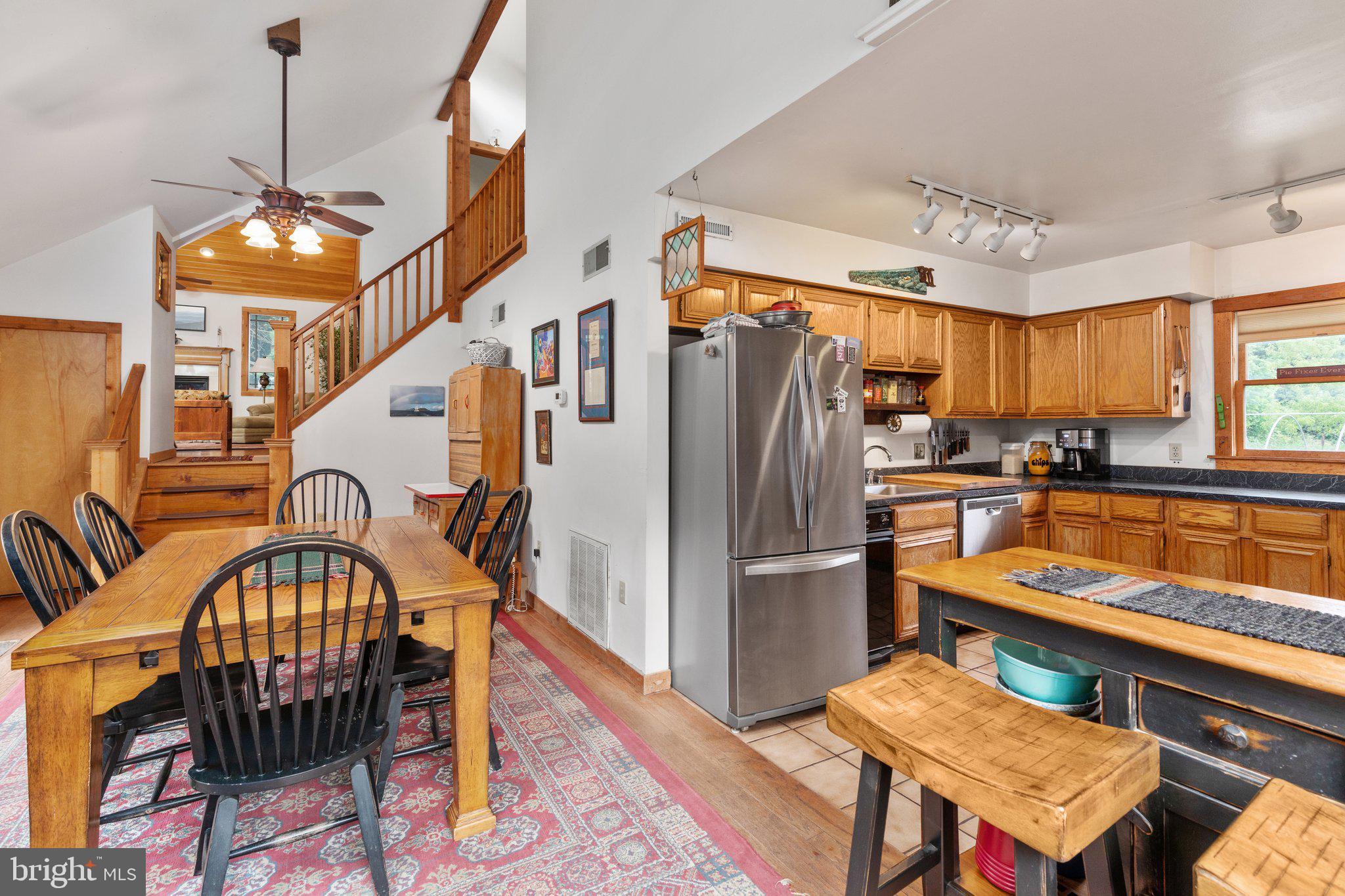 2140 Deer Rapids Road Strasburg, VA 22657 - Photo 10 of 39 Dining/Kitchen