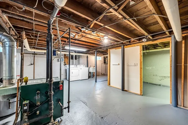 $379,000 | 33 Emerson Road, Longmeadow, MA 01106