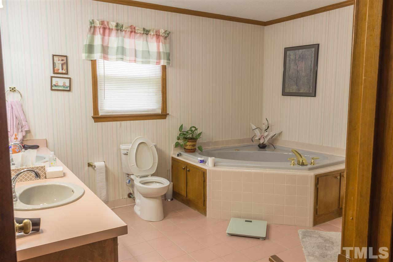 703 Ralph Drive Cary, NC 27511 - Photo 6 of 22 Gallery Image 6