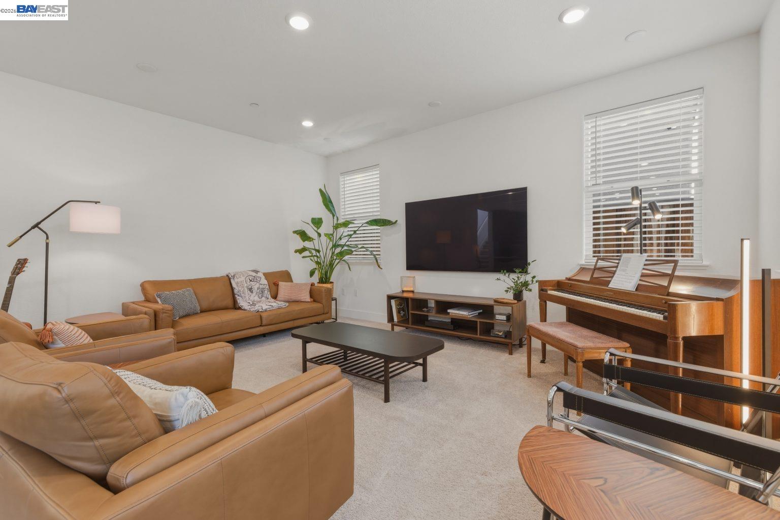 385 Ramos Ranch Road Oakley, CA 94561 - Photo 12 of 59