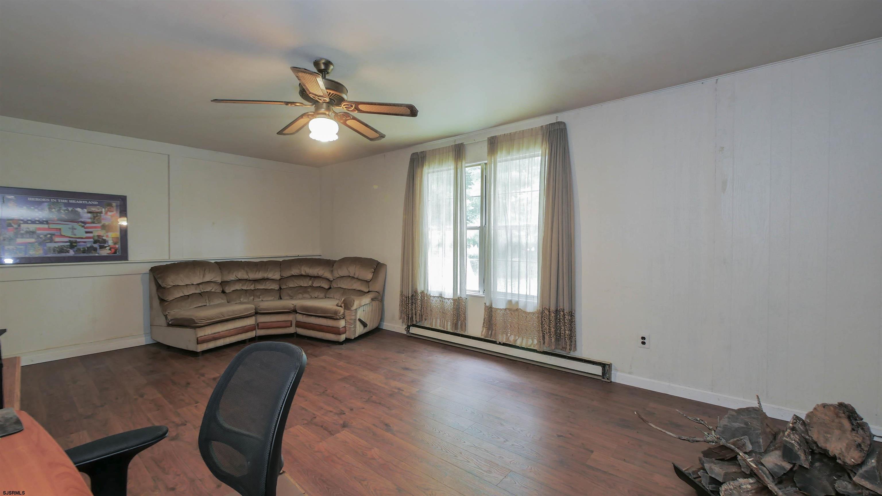 521 South Pitney Road Galloway Township, NJ 08205 - Photo 8 of 36 Gallery Image 8