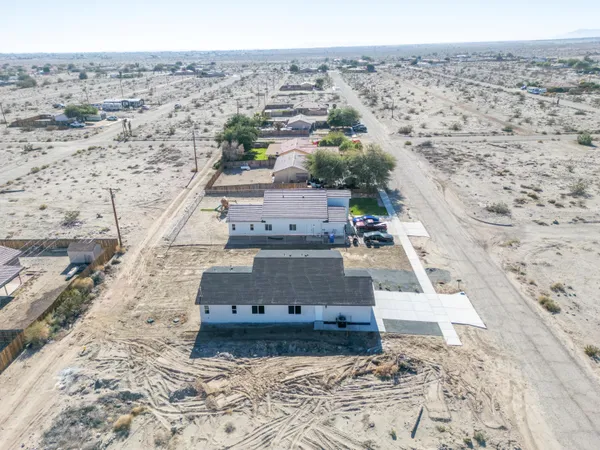 $360,000 | 2864 Vista Avenue, Thermal, CA 92274