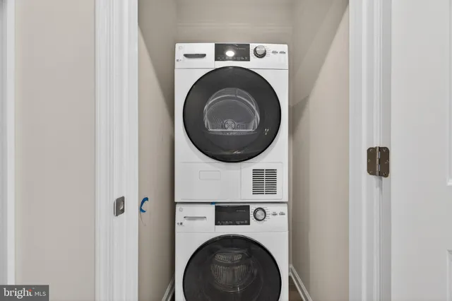 $1,900 | 63 Rolling Branch Drive, Ranson, WV 25438