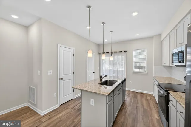 $1,900 | 63 Rolling Branch Drive, Ranson, WV 25438