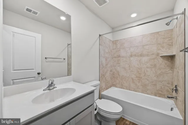 $1,900 | 63 Rolling Branch Drive, Ranson, WV 25438