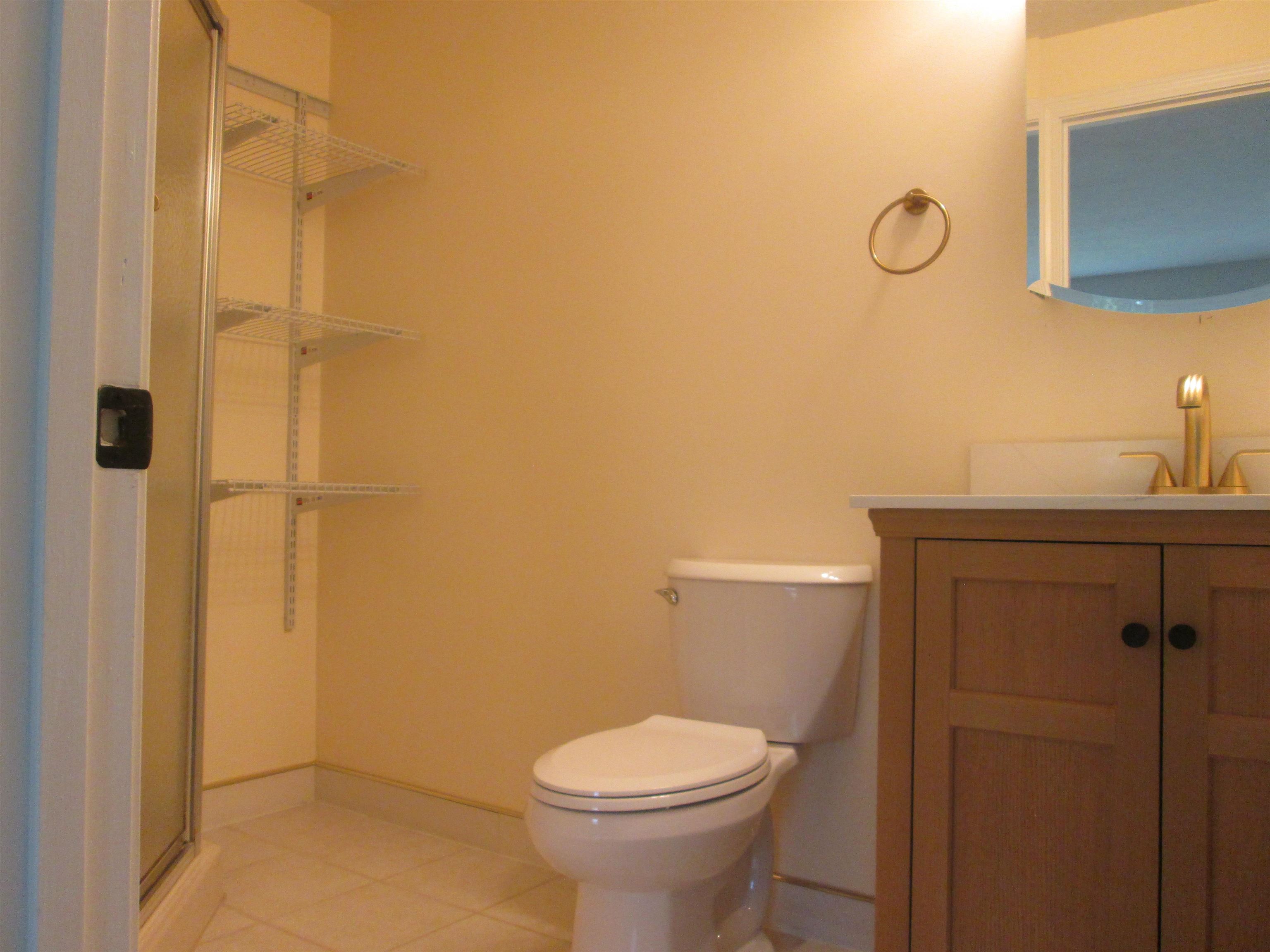 48 Ramsgate Ridge Drive, Unit 251 Nashua, NH 03063 - Photo 8 of 17