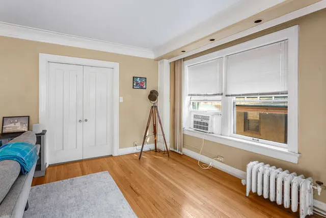 $165,000 | 808 West Park Avenue, Unit 8, Champaign, IL 61820