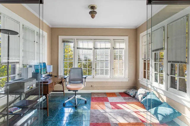 $165,000 | 808 West Park Avenue, Unit 8, Champaign, IL 61820