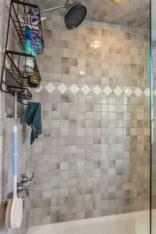 $165,000 | 808 West Park Avenue, Unit 8, Champaign, IL 61820