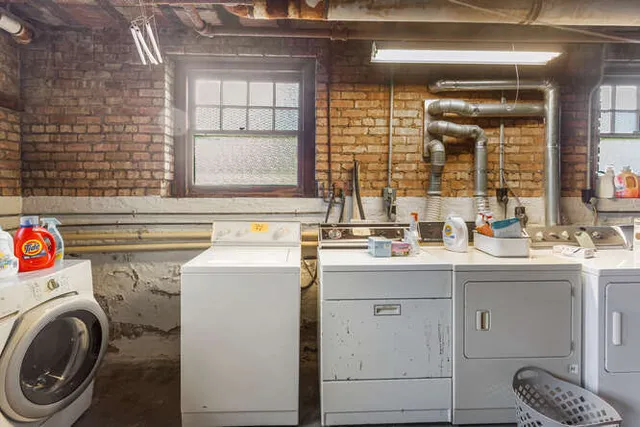 $165,000 | 808 West Park Avenue, Unit 8, Champaign, IL 61820