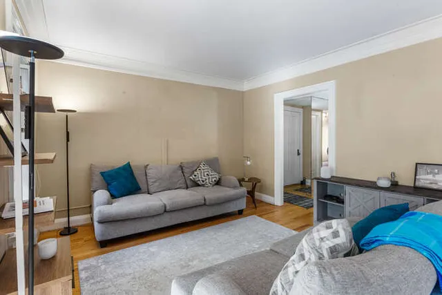 $165,000 | 808 West Park Avenue, Unit 8, Champaign, IL 61820