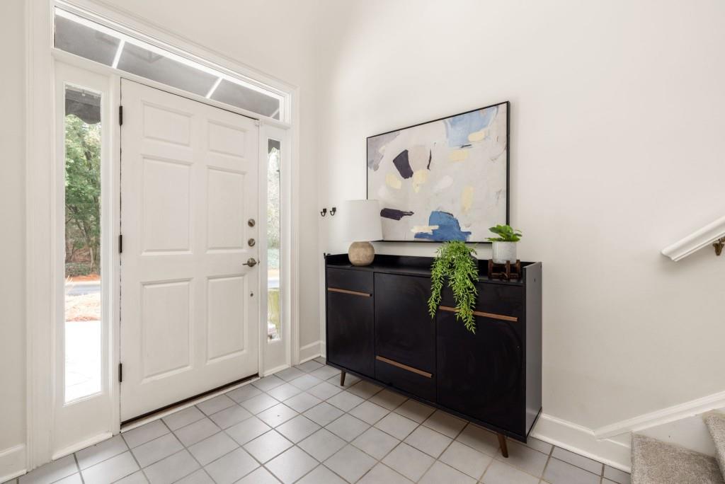 206 Cameron Place Southeast Atlanta, GA 30339 - Photo 2 of 39