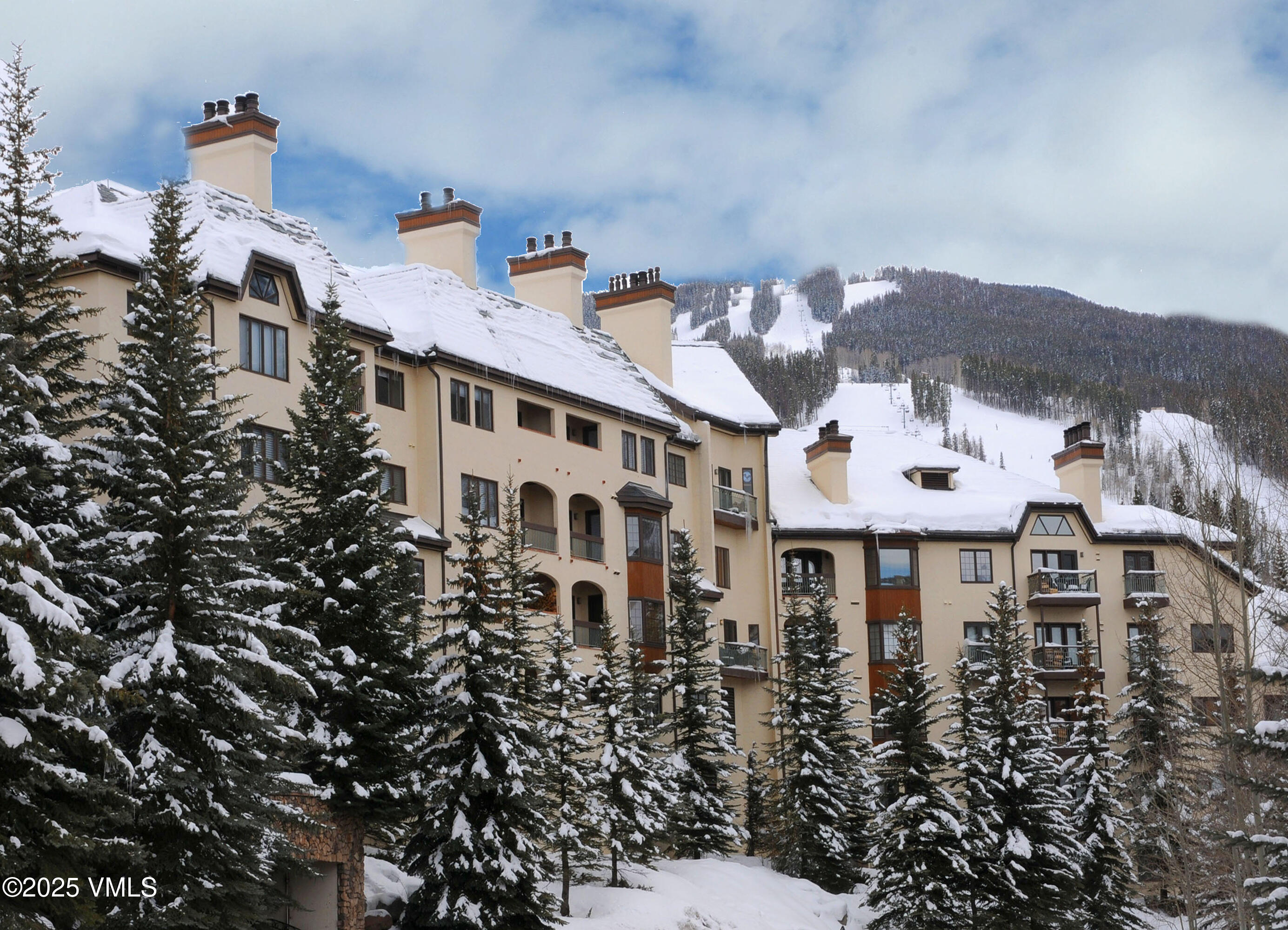 120 Offerson Road, Unit 6140 Beaver Creek, CO 81620 - Photo 1 of 38 a front view of a building with a lot of windows