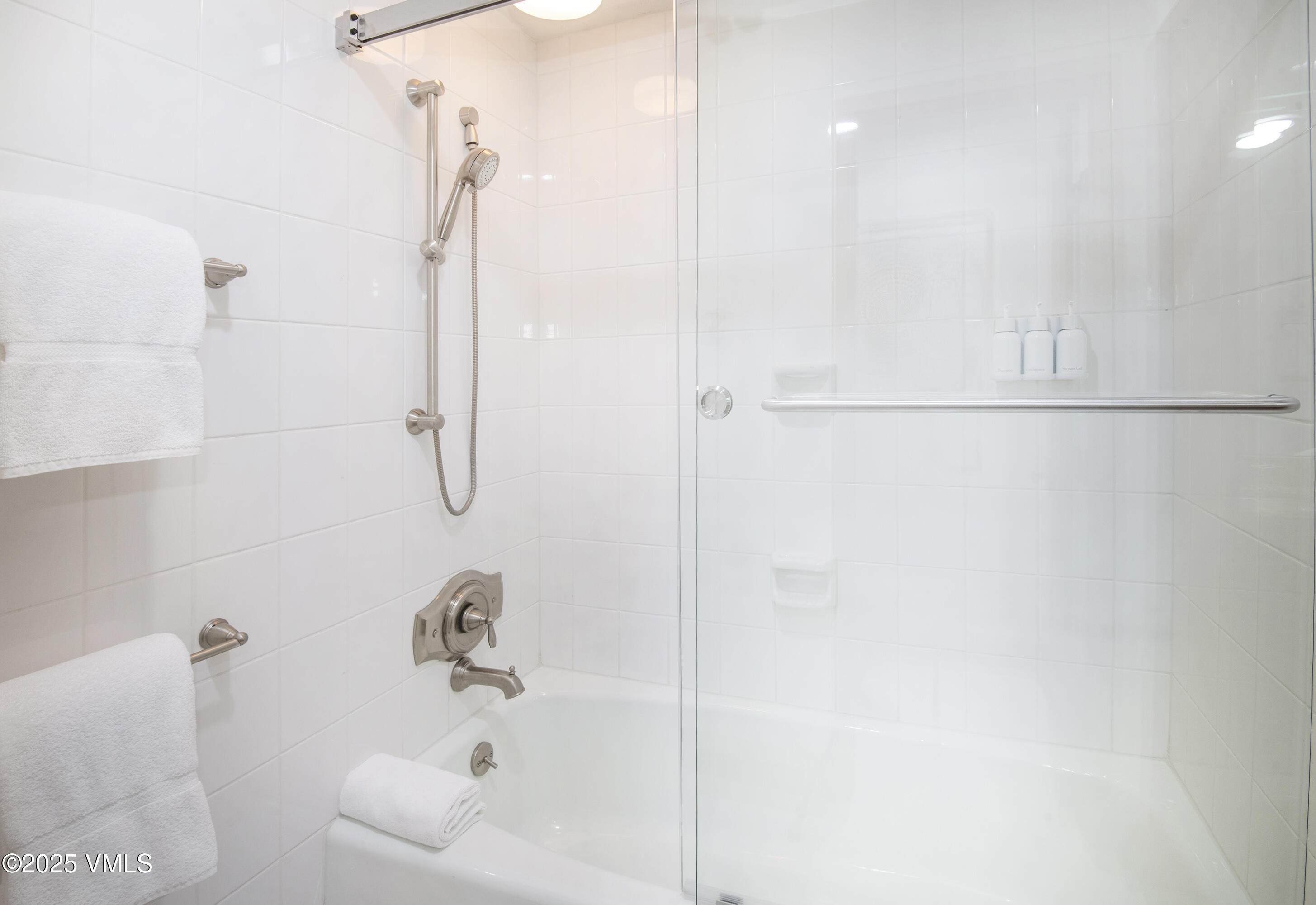 120 Offerson Road, Unit 6140 Beaver Creek, CO 81620 - Photo 16 of 38 a bathroom with a shower and a sink