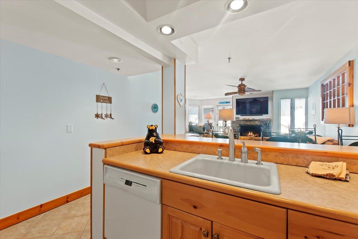 792 Stratton Mountain Road, Unit 4419 Stratton, VT 05155 - Photo 12 of 32 Gallery Image 12