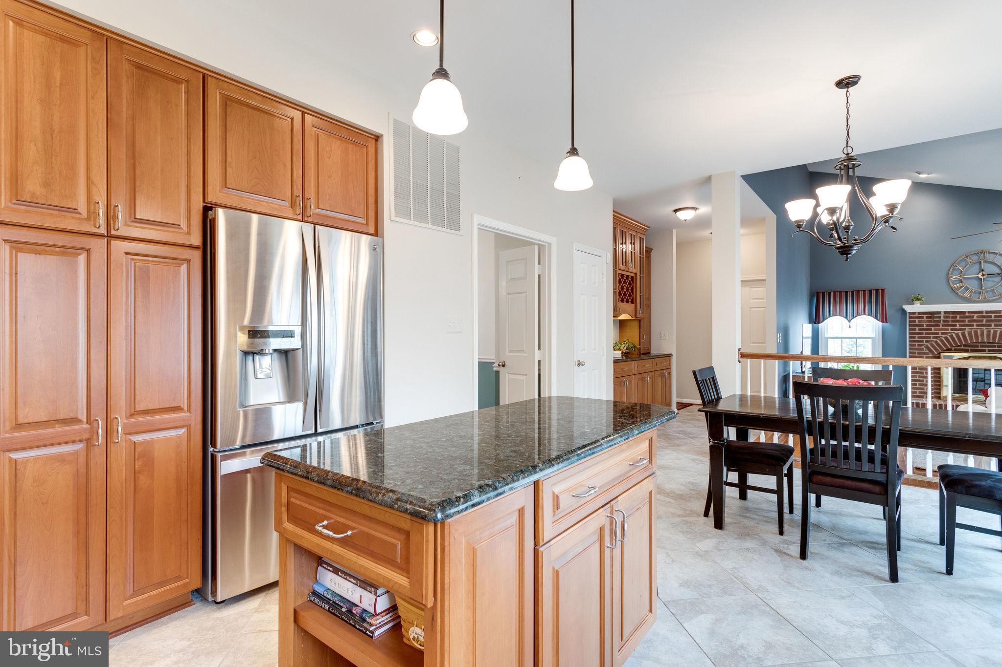8548 Hooes Road Springfield, VA 22153 - Photo 17 of 53 Top-of-the-Line Cherry Cabinetry