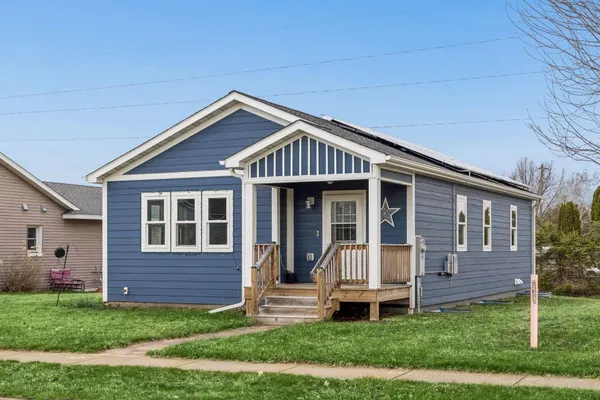 $325,000 | 1167 Rich River Way, New Richmond, WI 54017