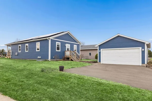 $325,000 | 1167 Rich River Way, New Richmond, WI 54017