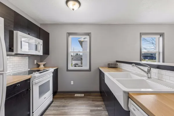 $325,000 | 1167 Rich River Way, New Richmond, WI 54017