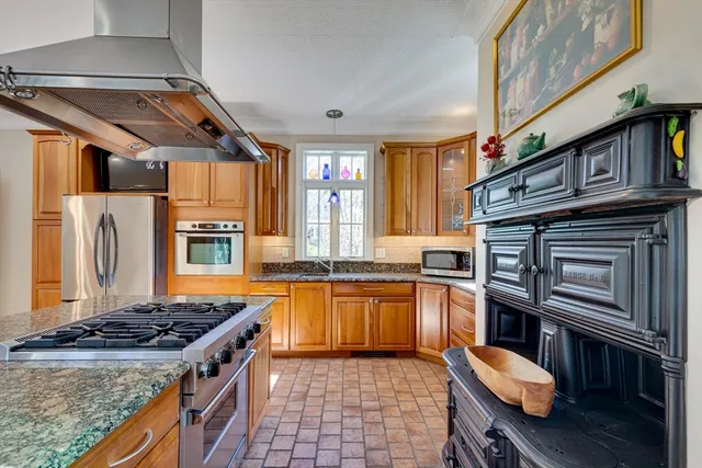 $2,275,000 | 77A Brooks Street, Winchester, MA 01890