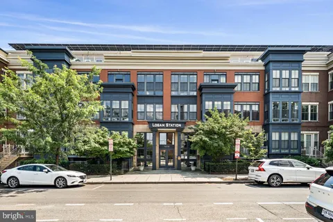 $649,000 | 1210 R Street Northwest, Unit 213, Washington, DC 20009