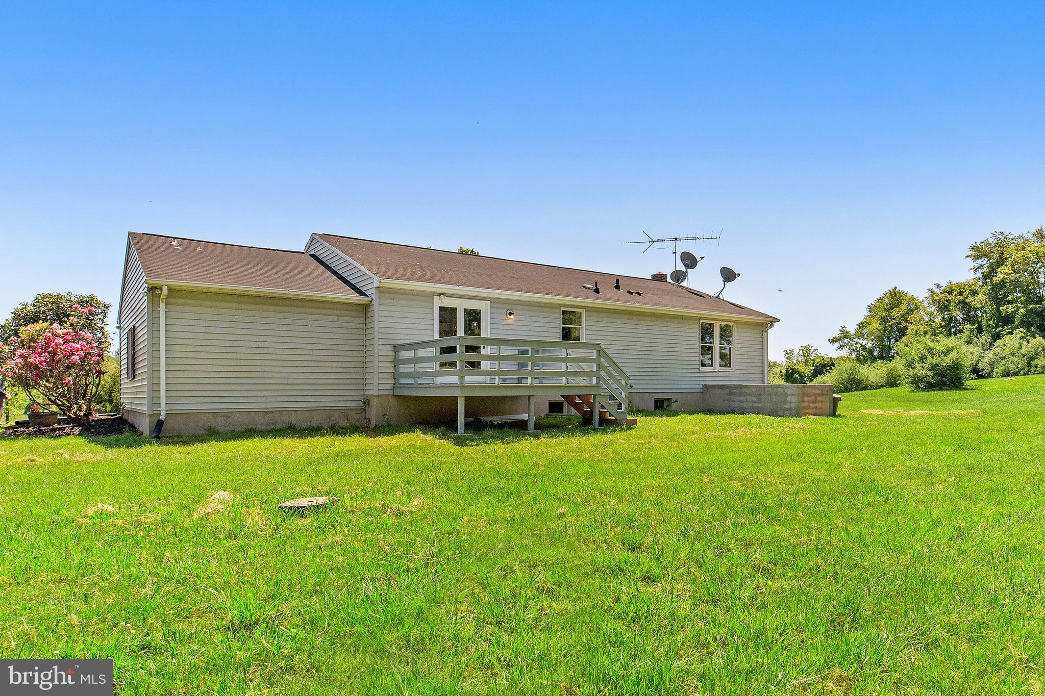 9788 Conde Road Marshall, VA 20115 - Photo 12 of 57