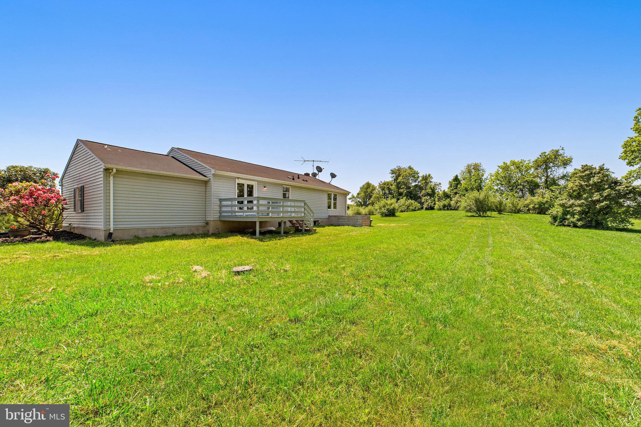 9788 Conde Road Marshall, VA 20115 - Photo 13 of 57