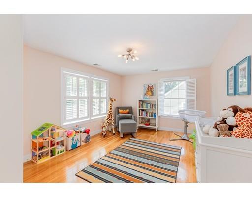 202 Moss Hill Road Boston, MA 02130 - Photo 24 of 38