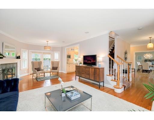 202 Moss Hill Road Boston, MA 02130 - Photo 4 of 38