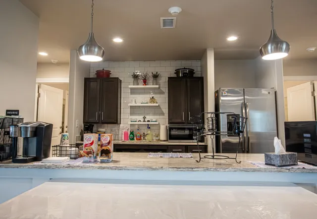 $804 | 2008 Sam Houston Drive, Victoria, TX 77901