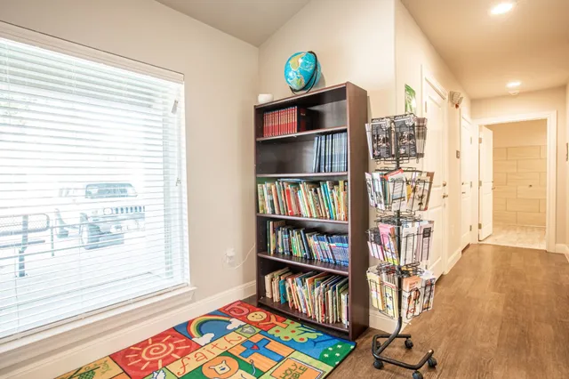 $804 | 2008 Sam Houston Drive, Victoria, TX 77901