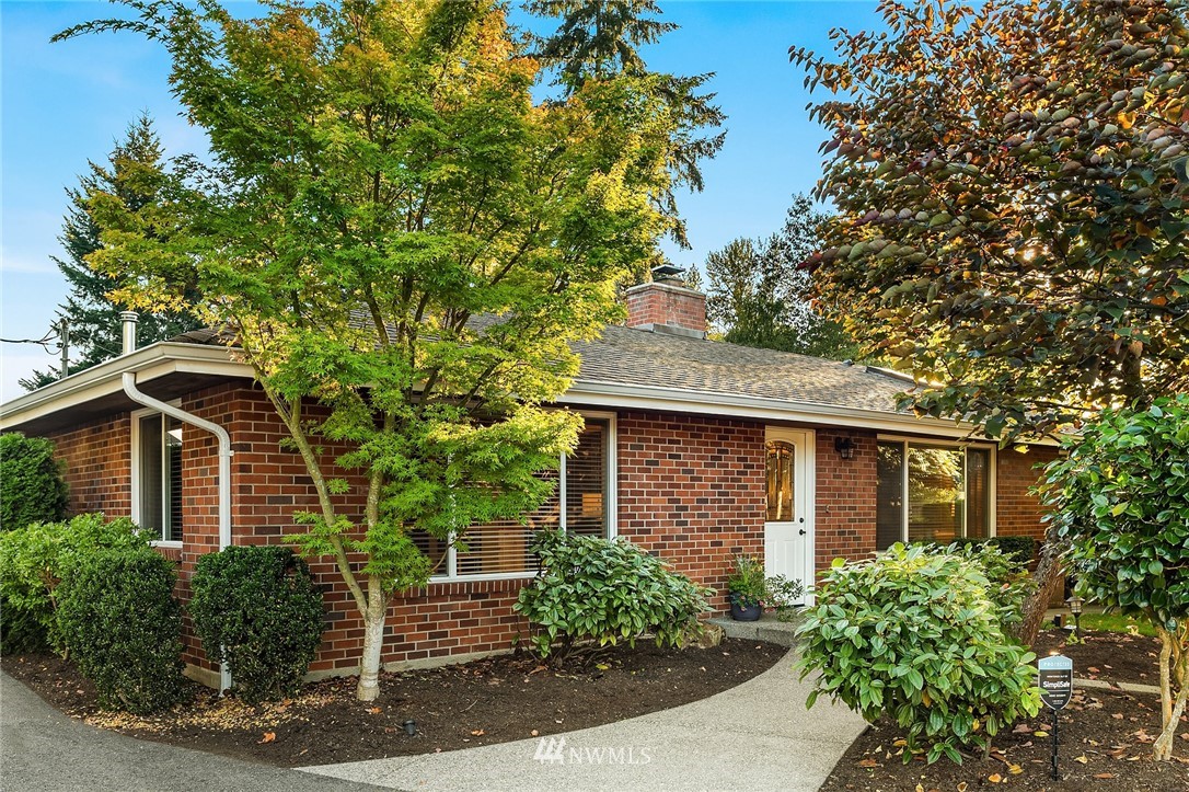 14325 Southeast 136th Street Renton, WA 98059 - Photo 1 of 38 Gallery Image 1