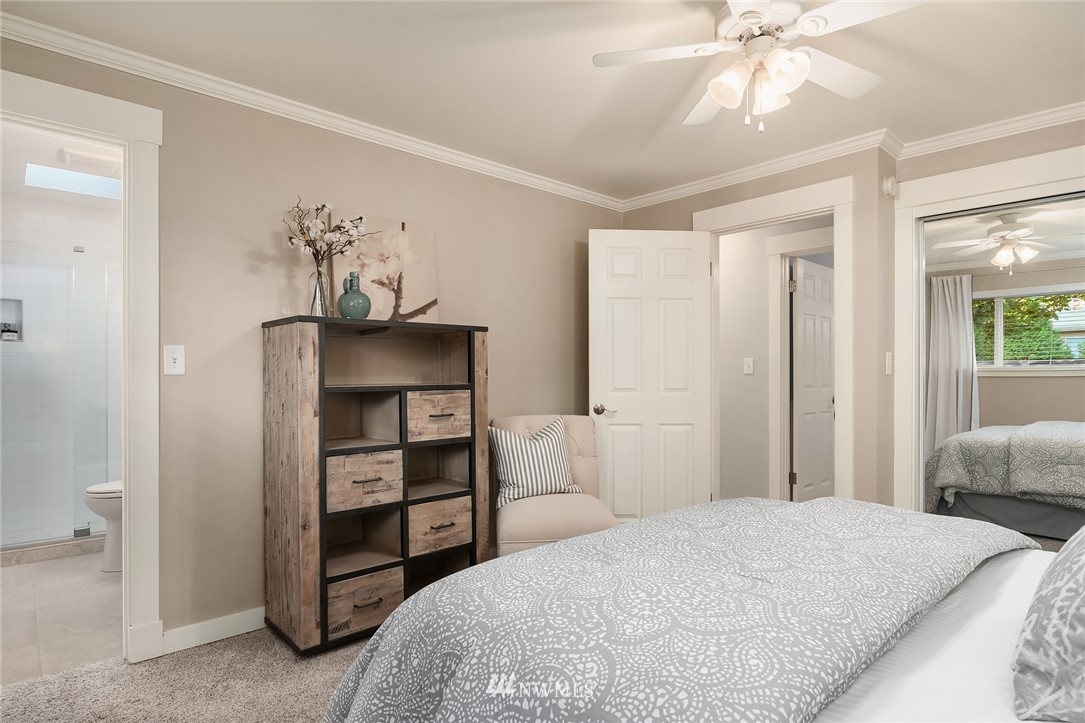 14325 Southeast 136th Street Renton, WA 98059 - Photo 20 of 38 Gallery Image 20