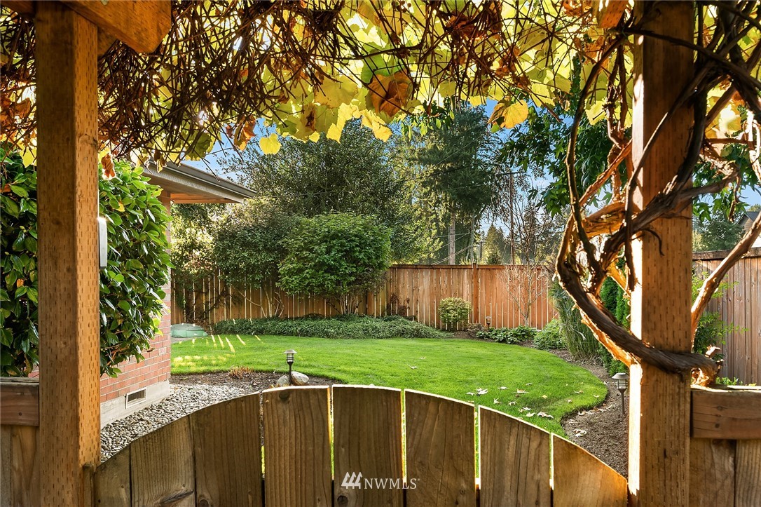 14325 Southeast 136th Street Renton, WA 98059 - Photo 36 of 38 Gallery Image 36