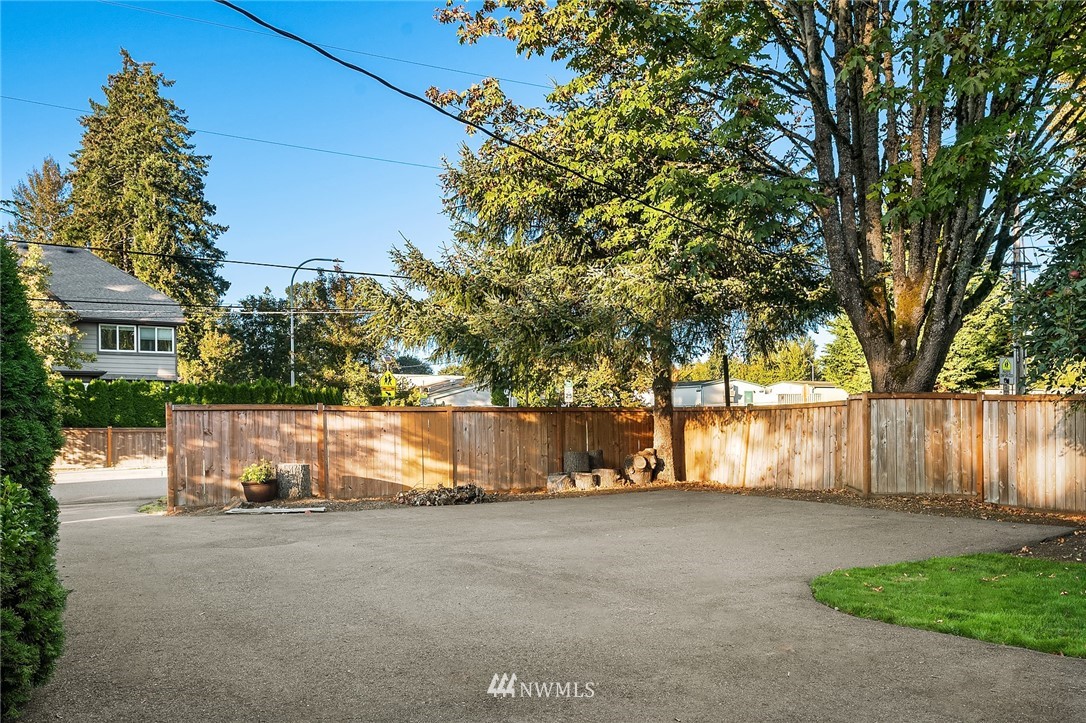 14325 Southeast 136th Street Renton, WA 98059 - Photo 38 of 38 Gallery Image 38