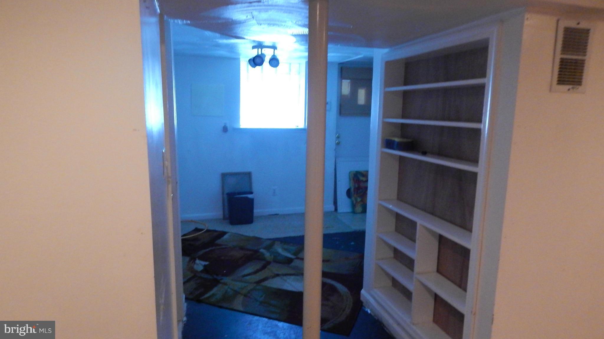 565 Brisbane Road Baltimore, MD 21229 - Photo 22 of 30 Basement