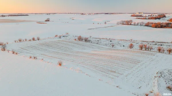 $409,900 | 3311 South Stone School Road, Trivoli, IL 61569