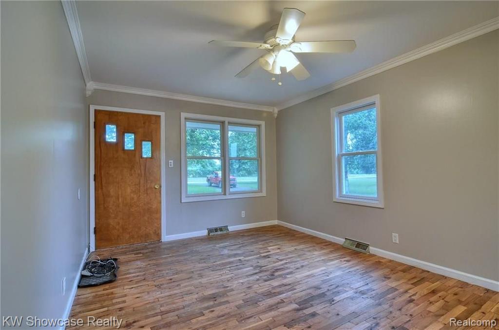 1630 School Road Rochester Hills, MI 48307 - Photo 4 of 26