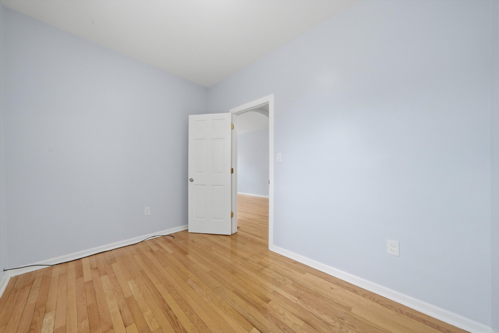 2125 West 18th Place, Unit 5 Chicago, IL 60608 - Photo 14 of 23 a view of an empty room