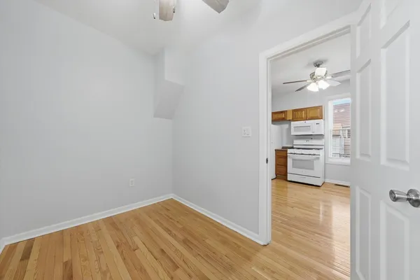 $1,400 | 2125 West 18th Place, Unit 5, Chicago, IL 60608
