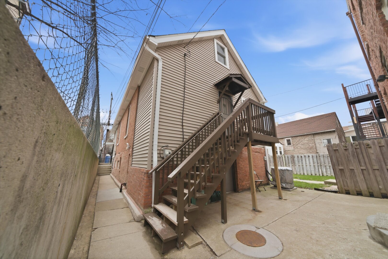 2125 West 18th Place, Unit 5 Chicago, IL 60608 - Photo 19 of 23