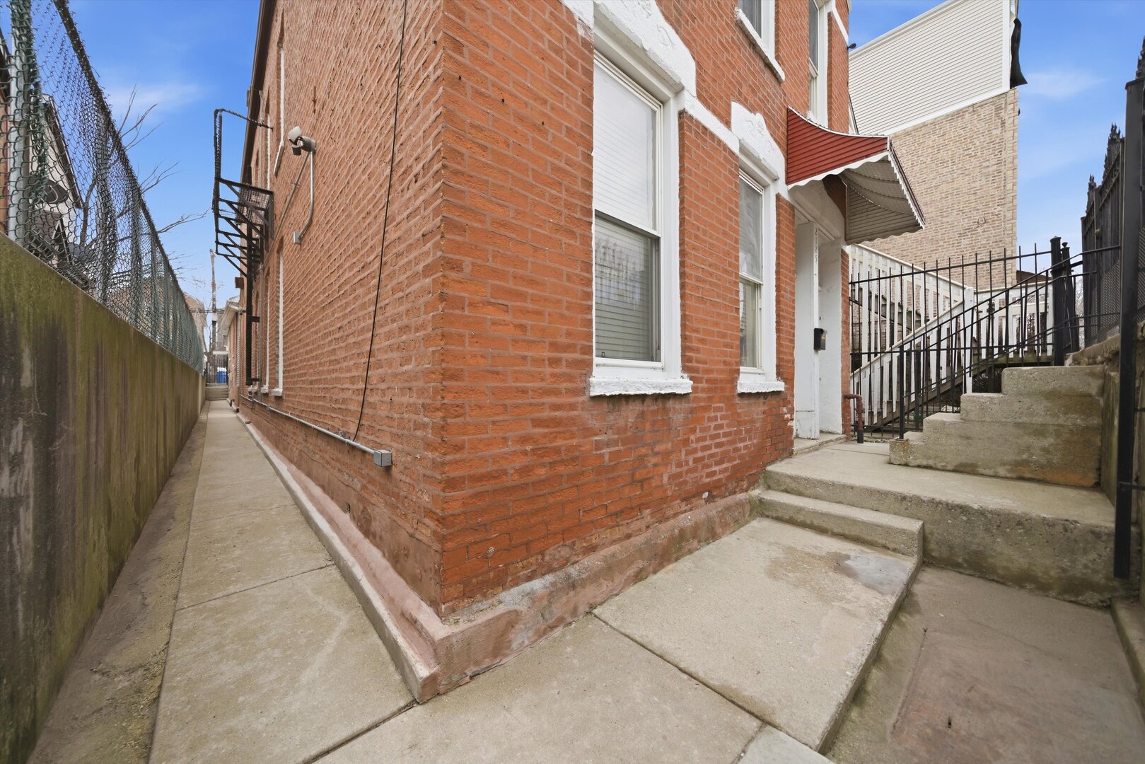 2125 West 18th Place, Unit 5 Chicago, IL 60608 - Photo 21 of 23