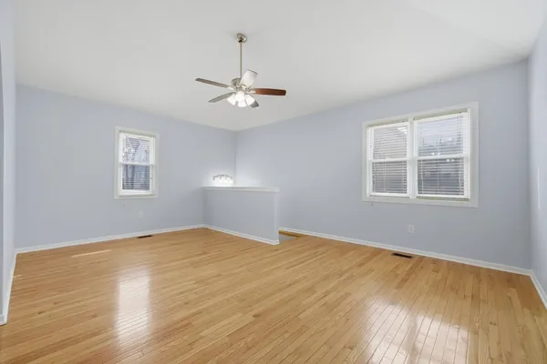 $1,400 | 2125 West 18th Place, Unit 5, Chicago, IL 60608