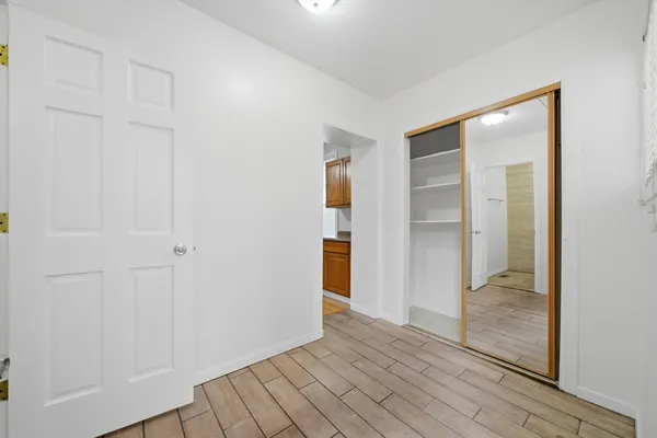 $1,400 | 2125 West 18th Place, Unit 5, Chicago, IL 60608