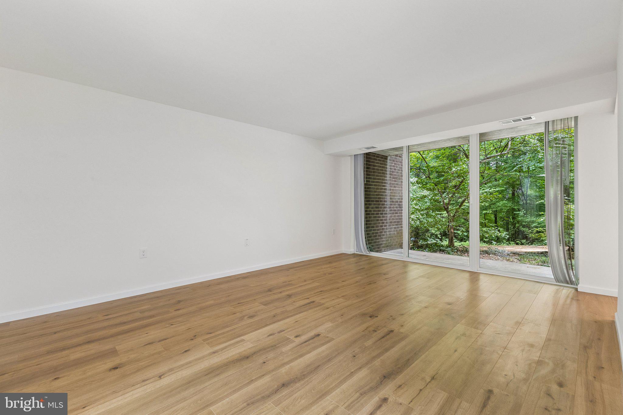 1554-1a Northgate Square, Unit 1A Reston, VA 20190 - Photo 16 of 25 Gallery Image 16