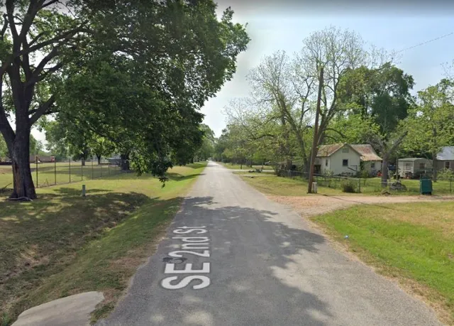 $64,900 | 201 Washington Street, Smithville, TX 78957