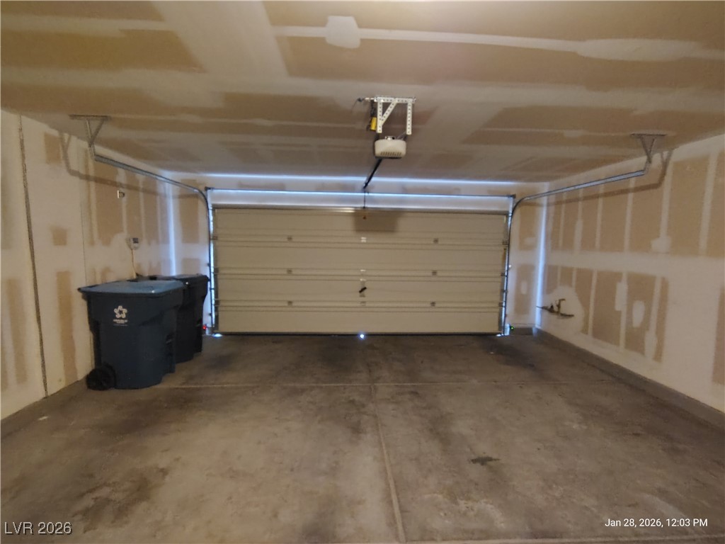 9300 Keystone Ridge Avenue Las Vegas, NV 89148 - Photo 19 of 20