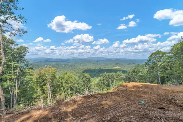 $229,000 | Lot 19 Olde Stone Drive, Lansing, NC 28643