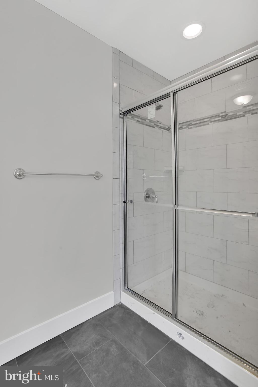 608 Powhatan Beach Road Pasadena, MD 21122 - Photo 9 of 28 Master bath separate shower